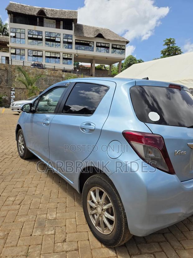 Toyota Vitz 2012 Blue