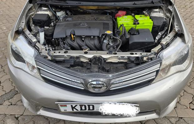 Toyota Axio 2014 Gray