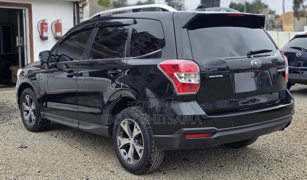 Subaru Forester 2015 Black