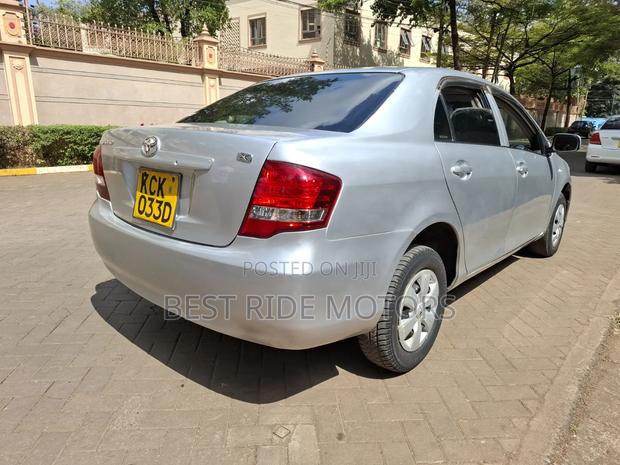 Toyota Axio 1.5 X 2WD 2010 Silver