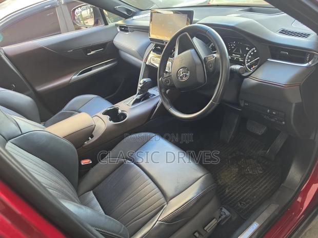 Toyota Harrier 2020