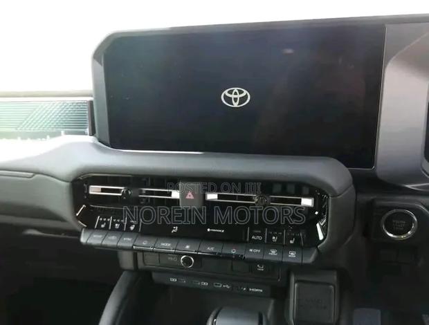 Toyota Land Cruiser Prado 2023 Gray