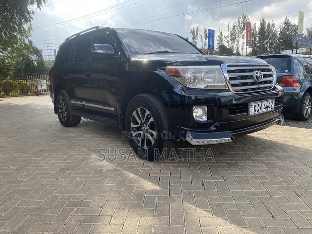 Toyota Land Cruiser 4.6 V8 ZX 2012 Black