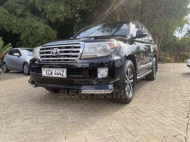 Toyota Land Cruiser 4.6 V8 ZX 2012 Black