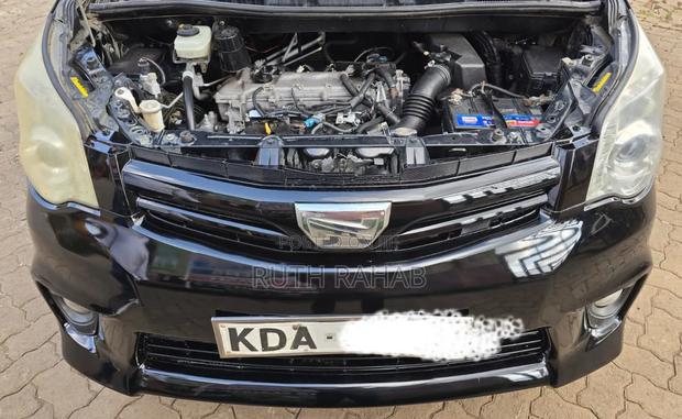 Toyota Noah 2013 Black