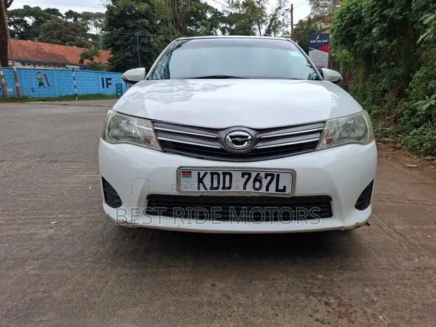 Toyota Axio 2014 Pearl