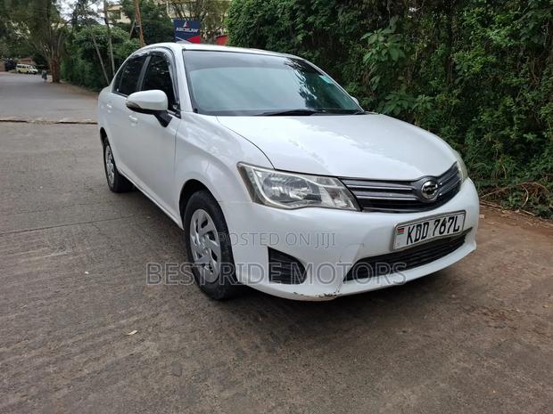 Toyota Axio 2014 Pearl