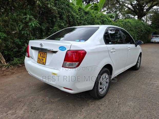 Toyota Axio 2014 Pearl