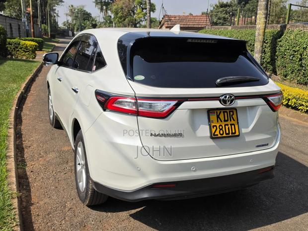 Toyota Harrier 2017 Pearl