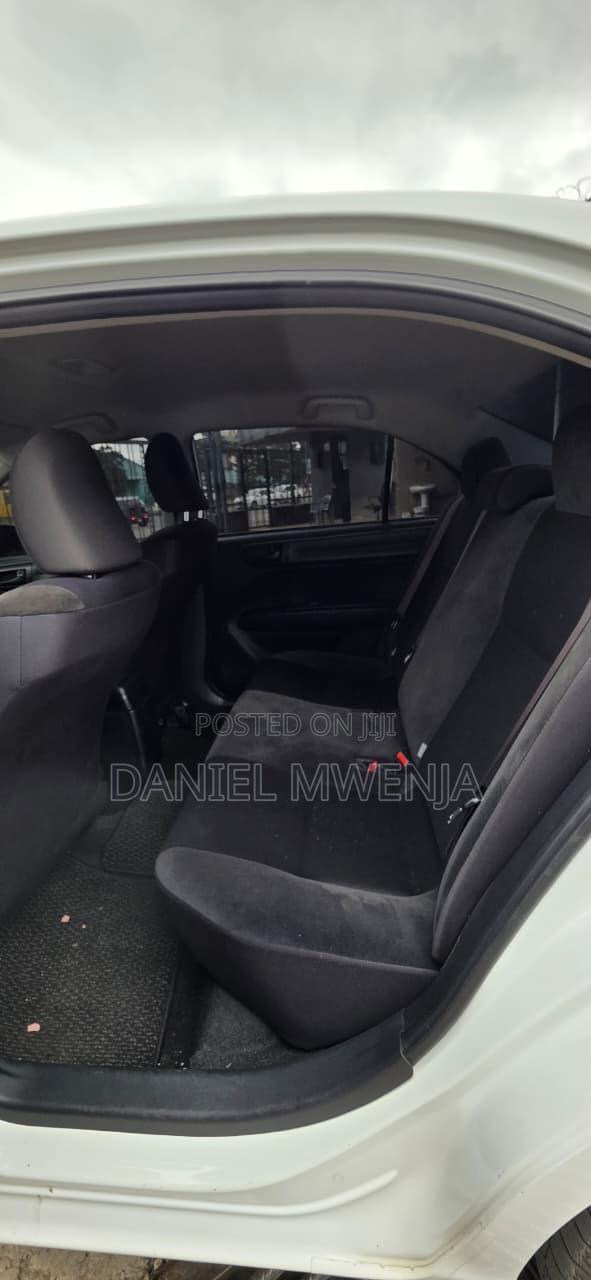 Toyota Axio 1.5 G 4WD 2019 White