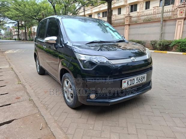 Toyota Spade 2014 Black
