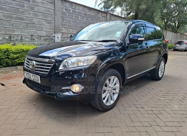 Toyota Vanguard 2012 Black