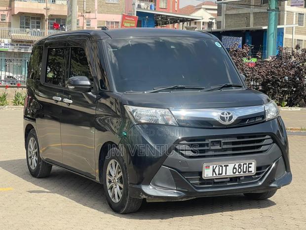 Toyota Tank 2018 Black