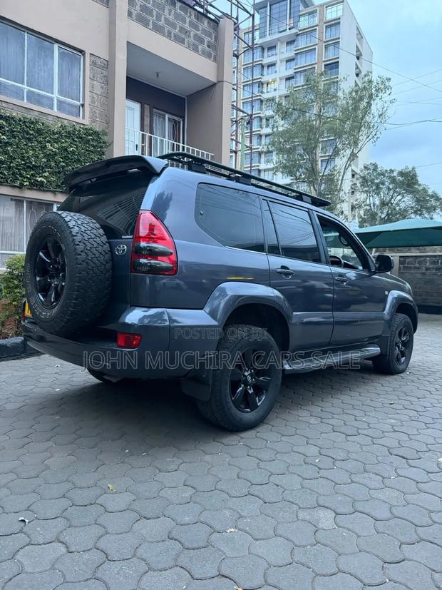 Toyota Land Cruiser Prado 2005 Beige
