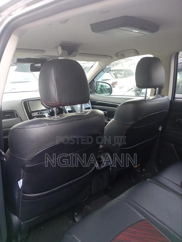 Mitsubishi Outlander 2019 Brown