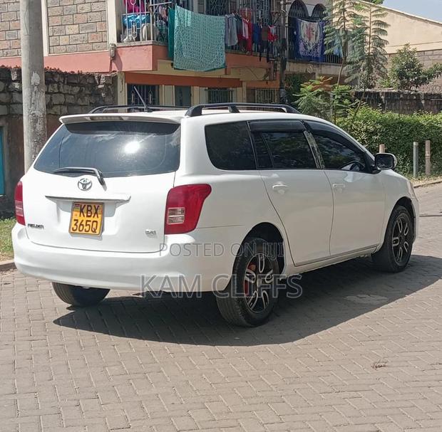 Toyota Corolla Fielder 2007 White