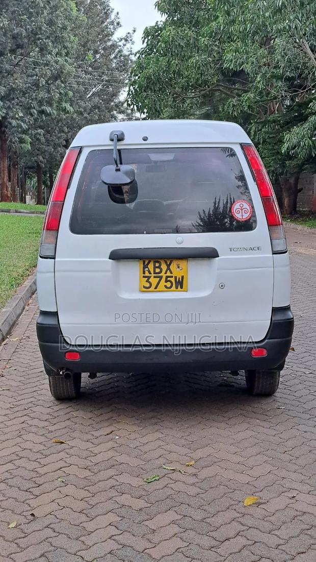 Toyota TownAce 2007 White