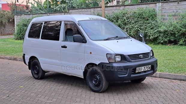 Toyota TownAce 2007 White