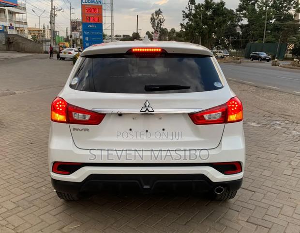 Mitsubishi RVR 2019 White