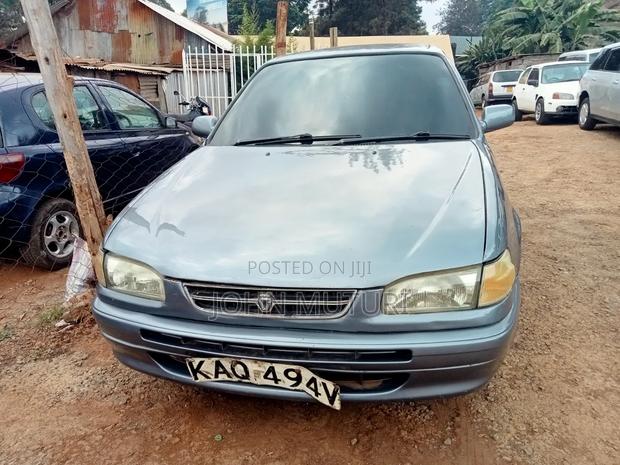 Toyota Corolla 1999 Gray