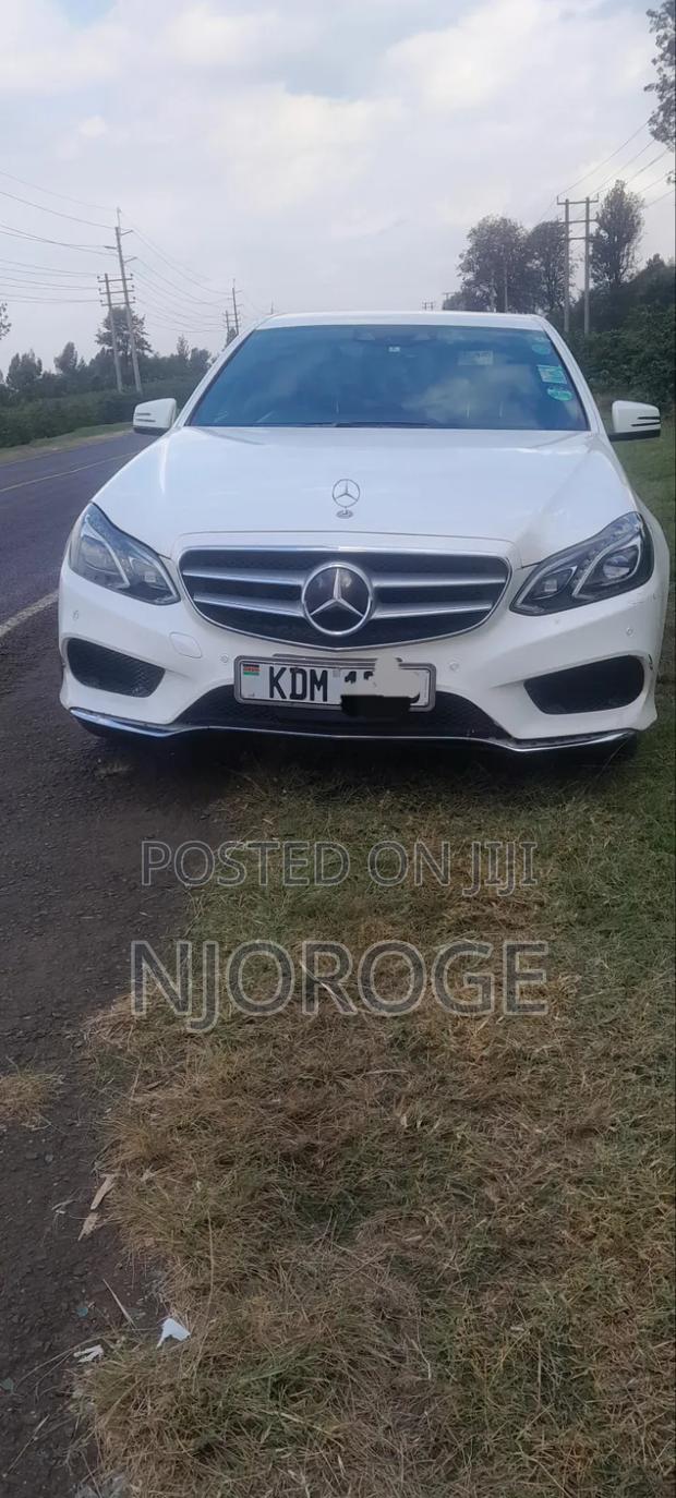 Mercedes-Benz 220E 2016 White
