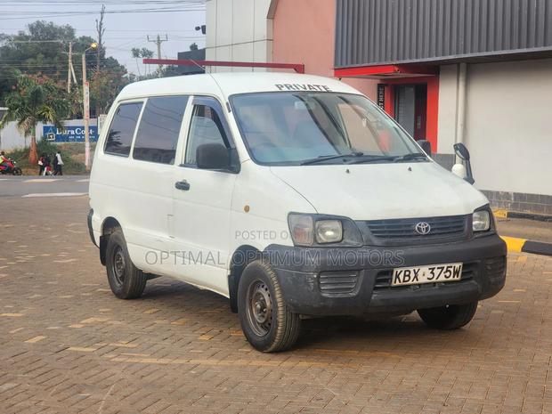 Toyota TownAce 2007 White