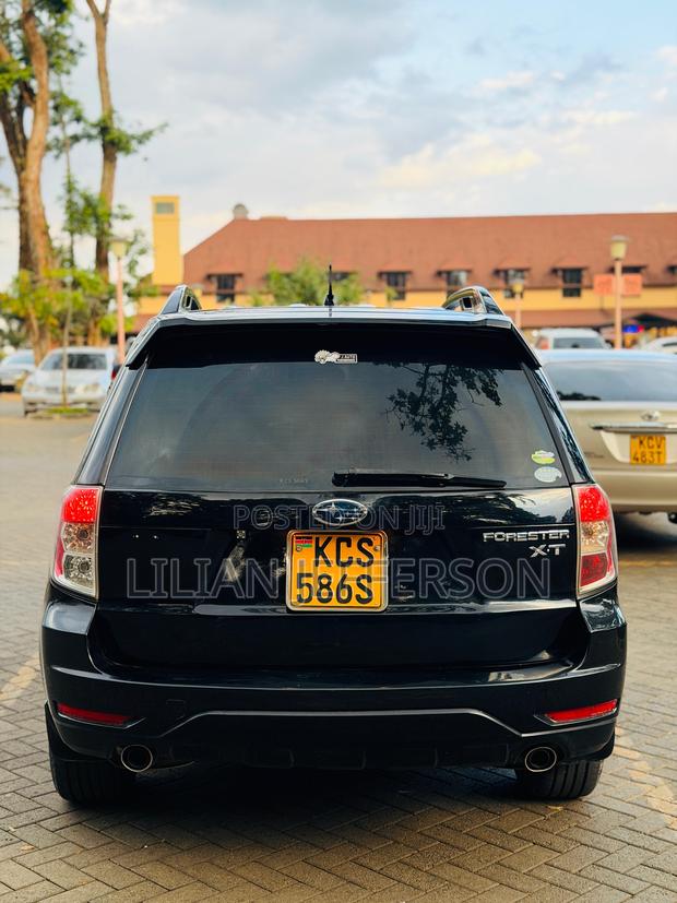 Subaru Forester 2012 Black