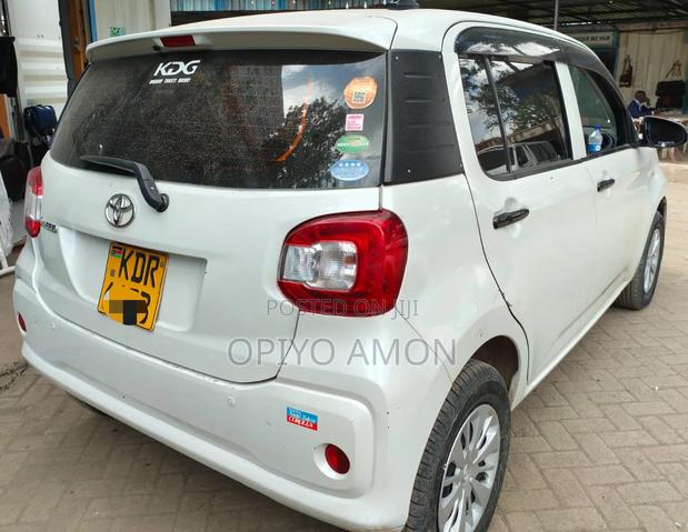 Toyota Passo 2017 White