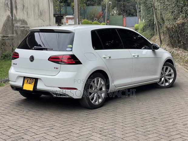 Volkswagen Golf 2017 White
