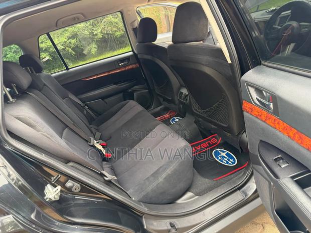 Subaru Outback 2011 Black