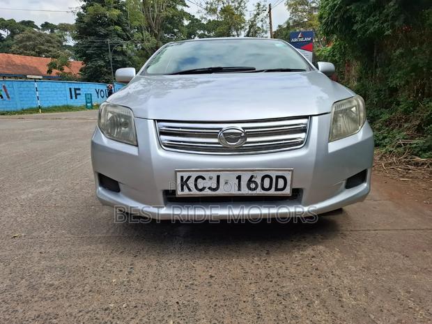 Toyota Axio 2010 Silver