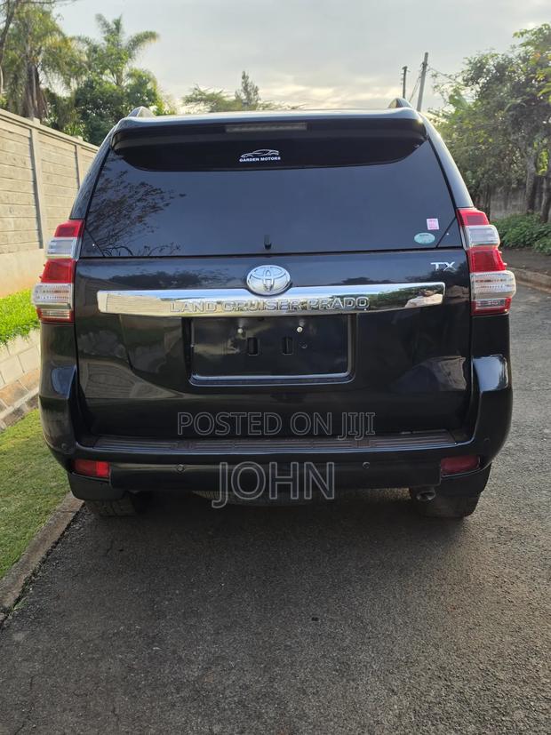 Toyota Land Cruiser Prado 2016 Black