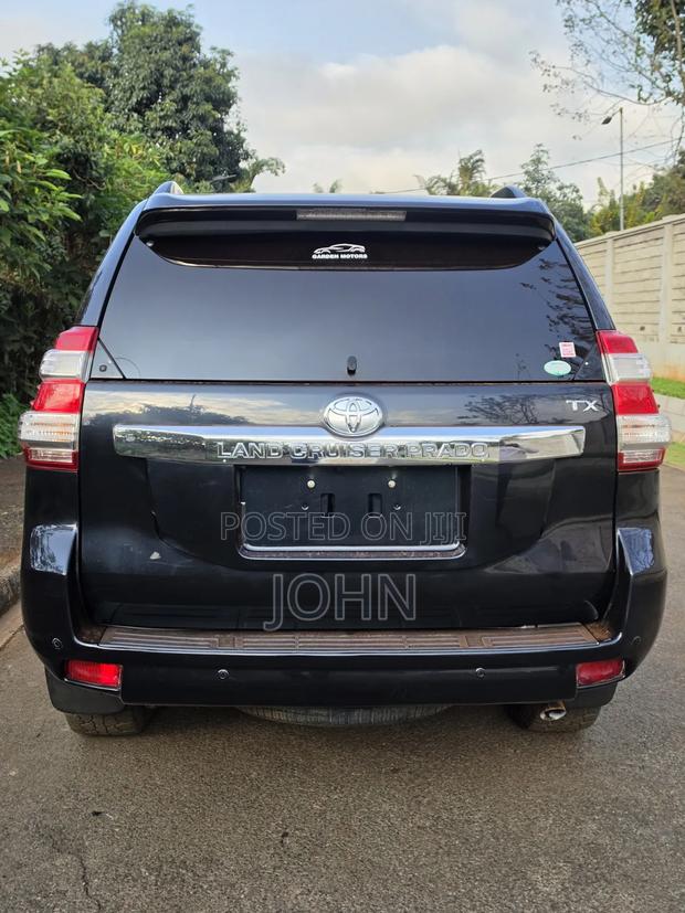Toyota Land Cruiser Prado 2016 Black