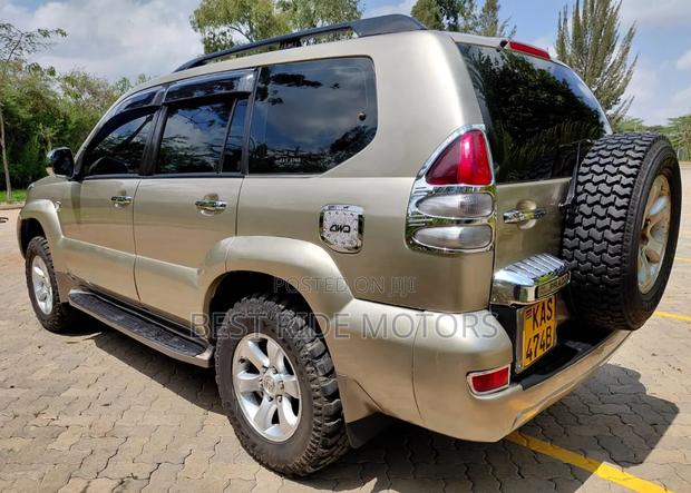 Toyota Land Cruiser Prado 3.0 D-4D 2003 Gold