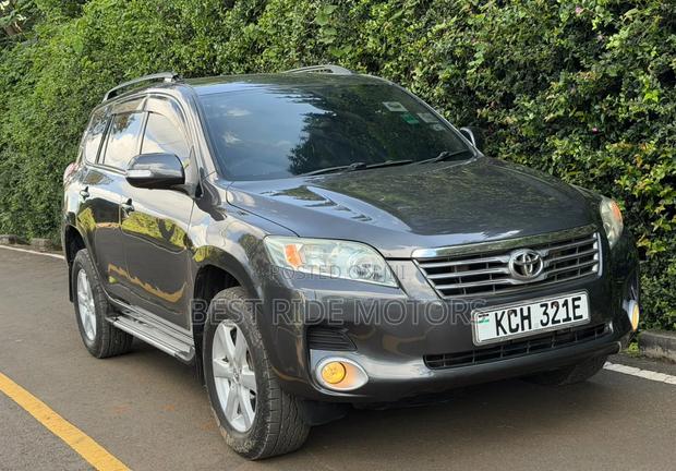 Toyota Vanguard 2009 Gray