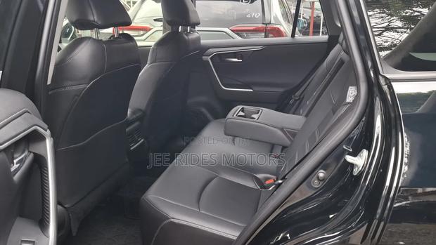 Toyota RAV4 2019 Black