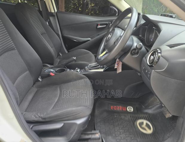 Mazda Demio 2018 White