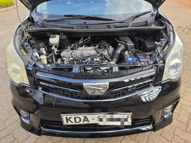 Toyota Noah 2013 Black