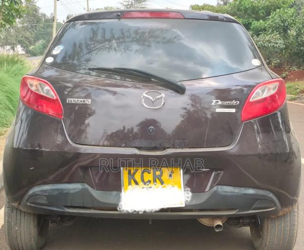 Mazda Demio 2011 Maroon