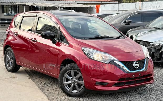 Nissan Note 2019 Red
