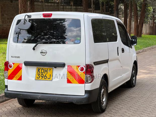 Nissan NV350 2015 White