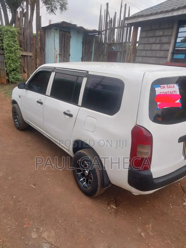 Toyota Probox 2005 Off white