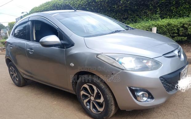 Mazda Demio 2013 Silver