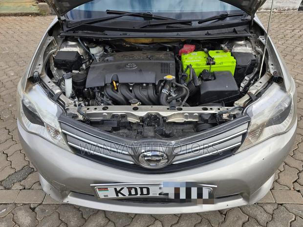 Toyota Axio 2014 Gray