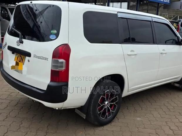 Toyota Probox 2016 White
