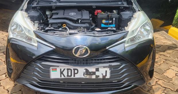 Toyota Vitz 2018 Black