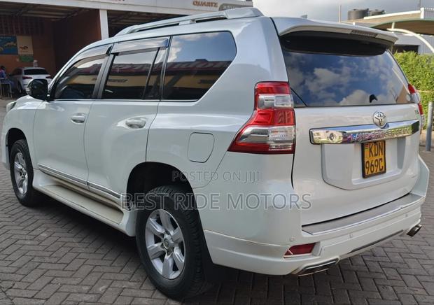 Toyota Land Cruiser Prado 2.7 VVT-i 2015 White