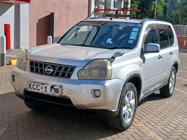 Nissan X-Trail 2.0 2008 Silver