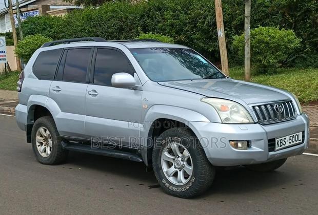 Toyota Land Cruiser Prado 2006 Gray