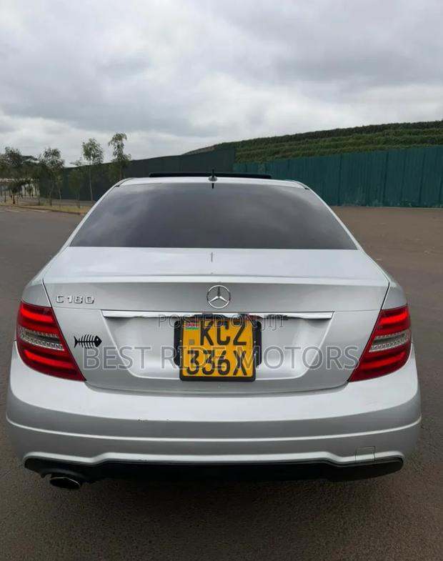 Mercedes-Benz C180 2013 Silver